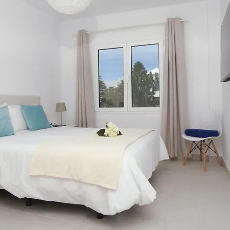 The Ocean View Senator Modern Apartment